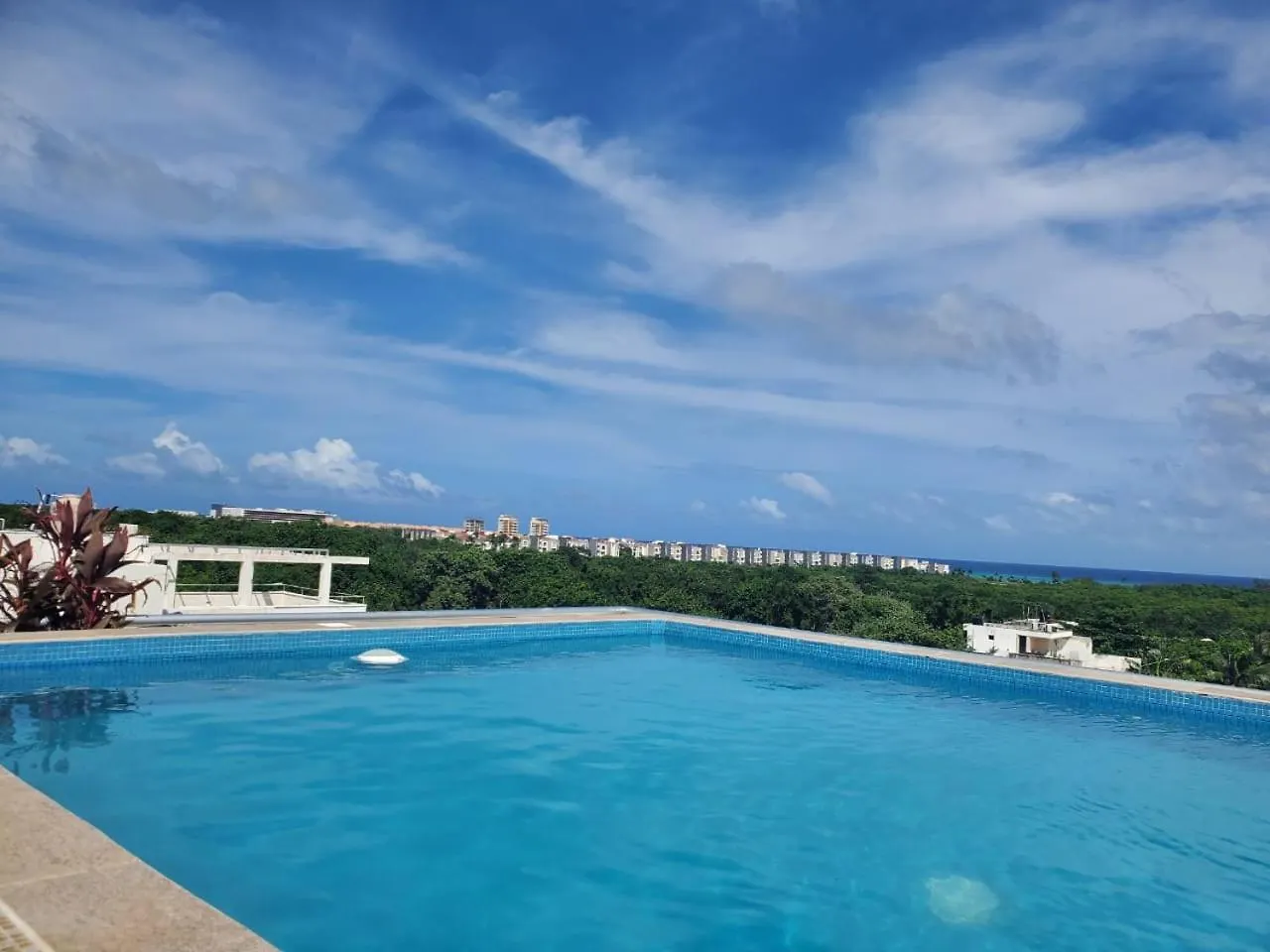 Hotel Punta Esmeralda Playa Del Carmen 3*,